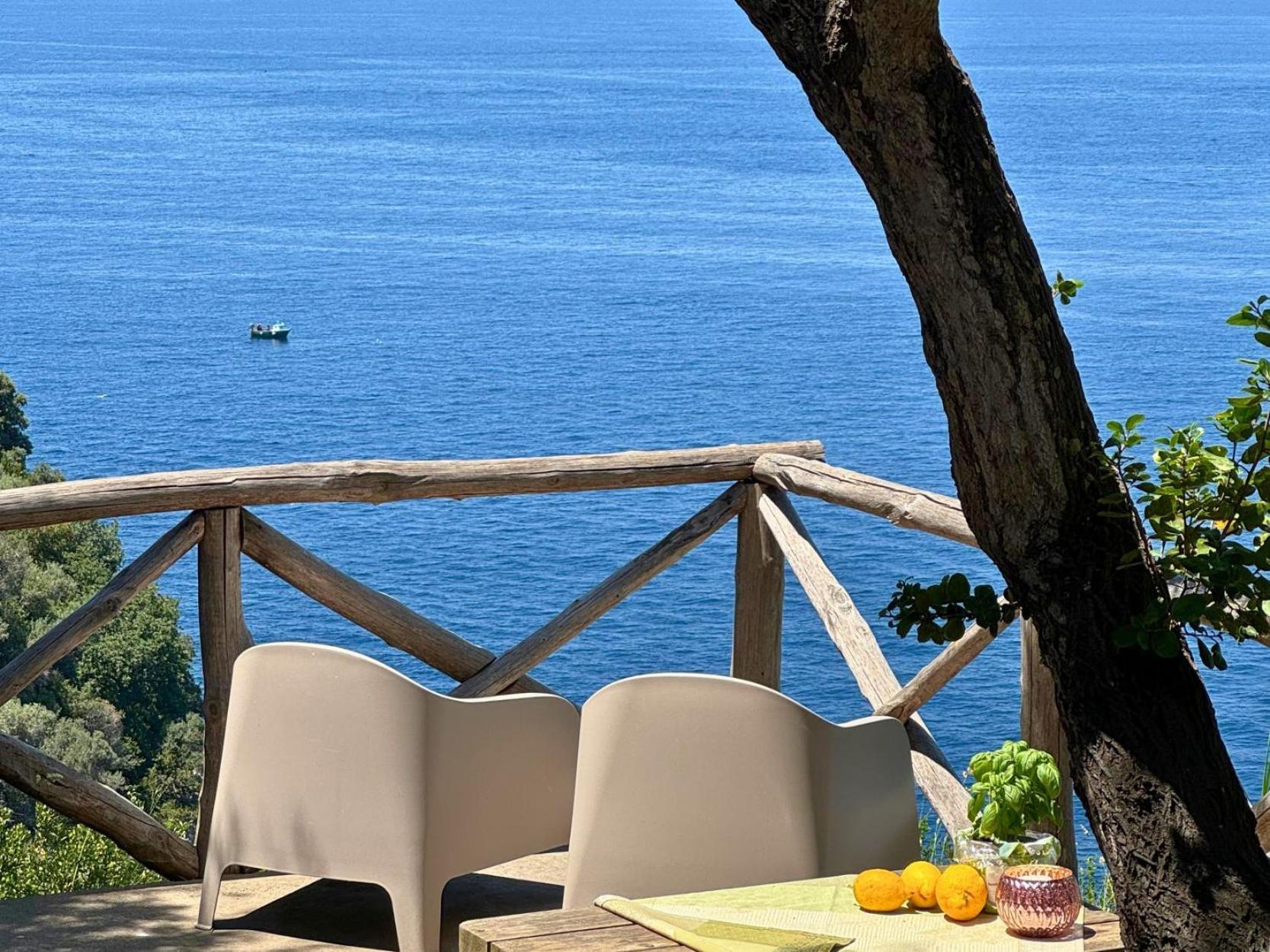 Village Camping Santa Fortunata - Campogaio Sorrento Exterior photo